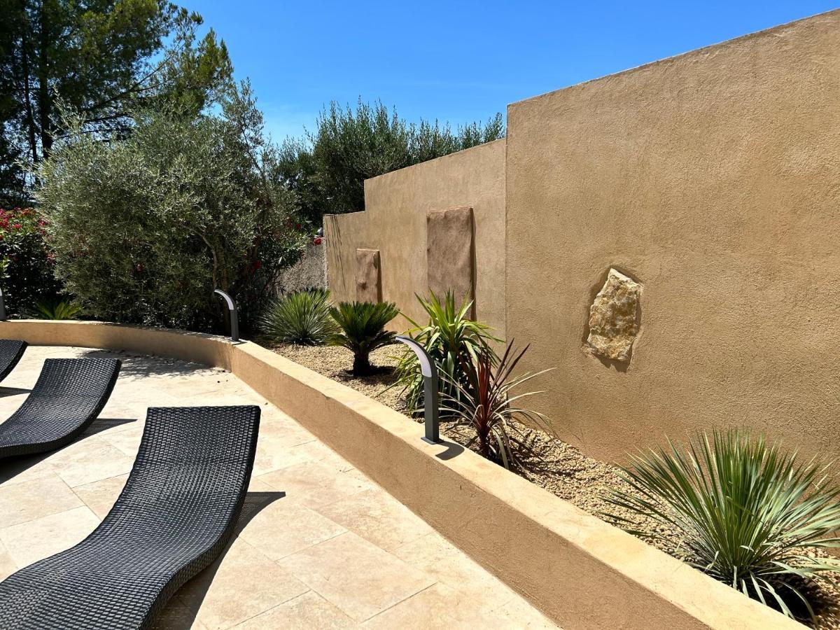 Villa De Charme En Campagne Avec Piscine Privee Et Nature Luxuriante Le Beausset Eksteriør bilde